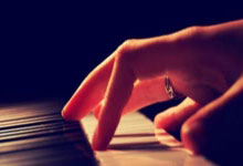 申花的板凳席上还有高手？艾迪被斯卢茨基委以重任.